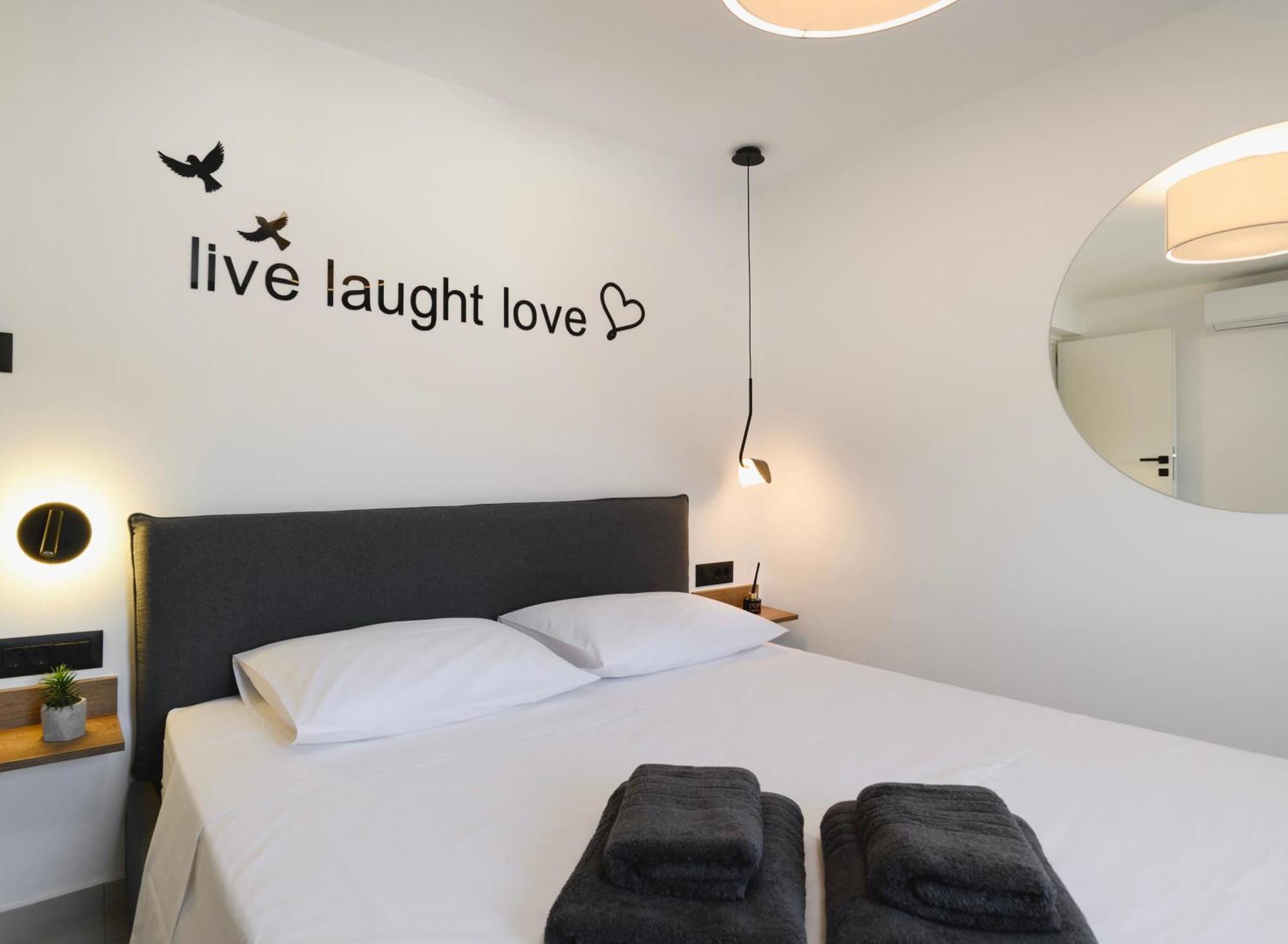 Castelo View Luxury Apt Rhodes City المظهر الخارجي الصورة